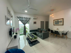 TR Residence 3R2B Serviced Apt 5-6pax HKL,IJN,PWTC KL